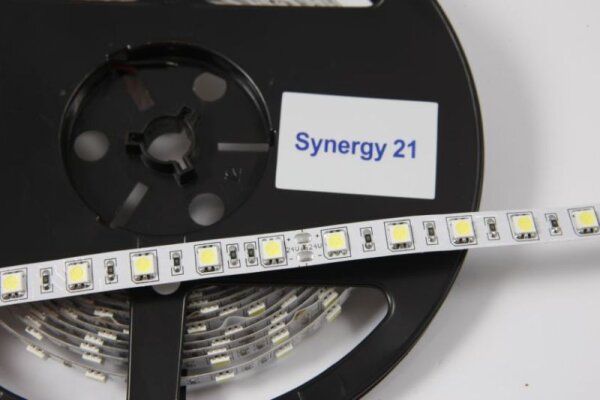 L-S21-LED-F00105 | Synergy 21 Flex Strip warmweiß DC12V 24W IP20 | S21-LED-F00105 | Elektro & Installation