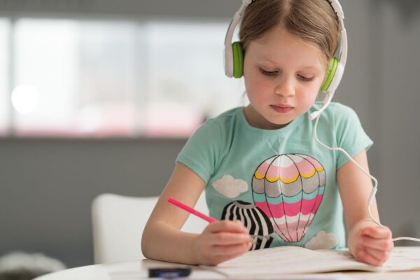 L-BP-SCHOOLP-GREEN | BuddyPhones Kopfhörer für Kinder| Homeschooling| Grün | BP-SCHOOLP-GREEN | Audio, Video & Hifi